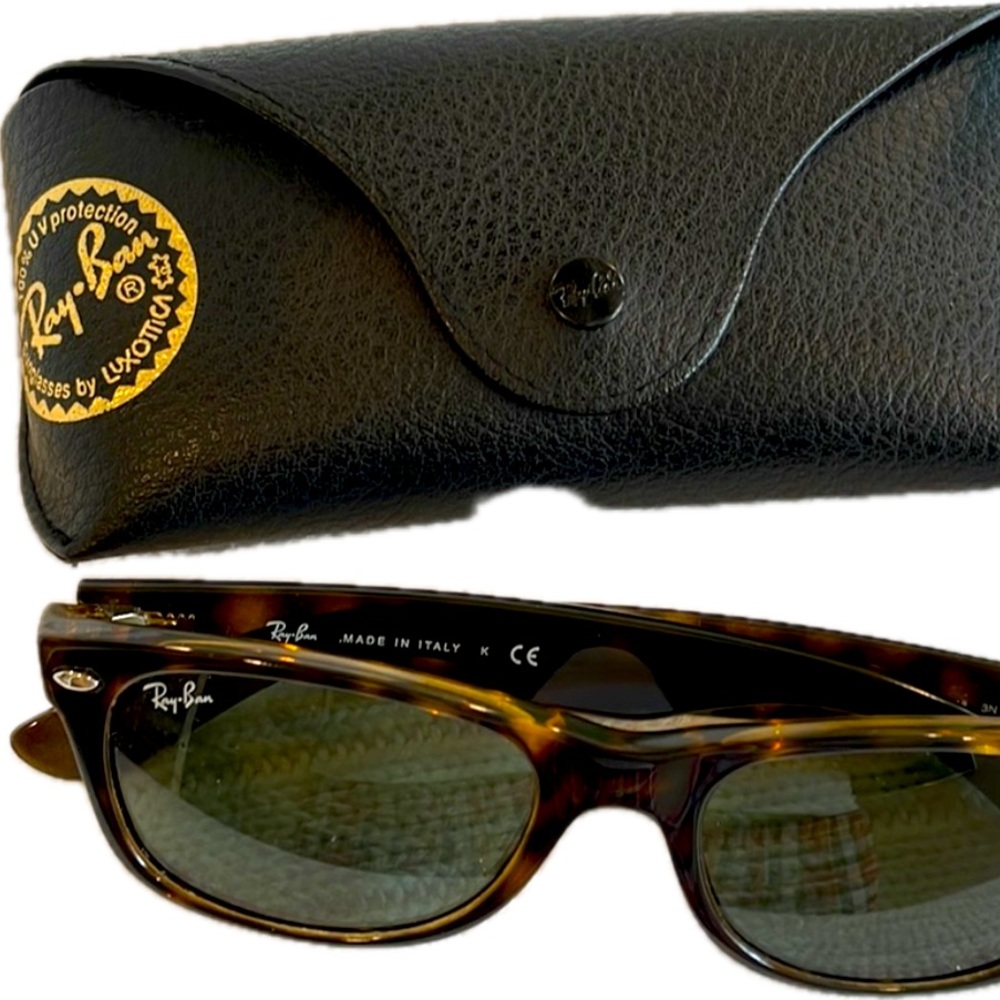 Ray Ban sunglasses with cloth and case